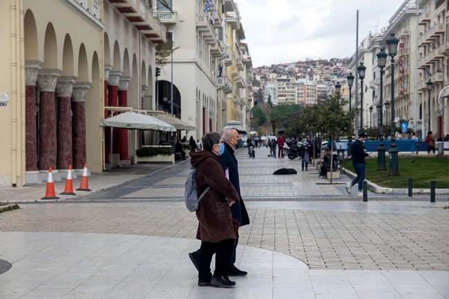 Σαρώνουν οι μεταλλάξεις: Στα 4.365 συνολικά τα κρούσματα, 4.084 της βρετανικής, 59 της Νοτιοαφρικανικής - Οι περιοχές που εντοπίζονται