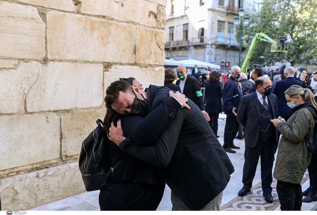 Κηδεία φώφης γεννηματά