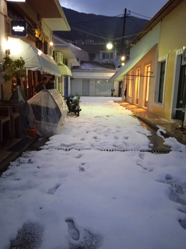 ιθακη χαλαζι
