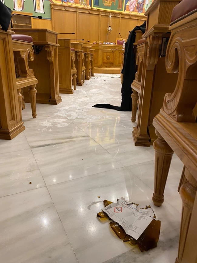 Μονή Πετράκη