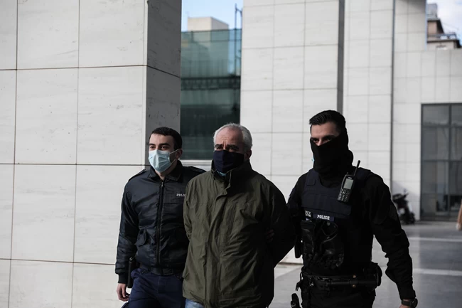 Ψευτογιατρός