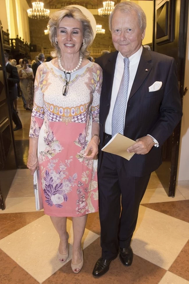 ΠΟΡΣΕ ΣΥΖΥΓΟΣ