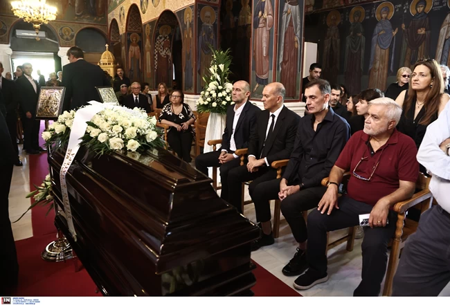 ΚΗΔΕΙΑ ΙΩΑΝΝΙΔΗΣ
