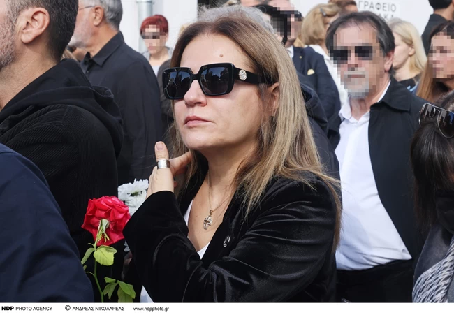κηδεια κατιασ νικολαιδου