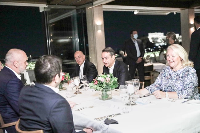 Μητσοτάκης Ράμα