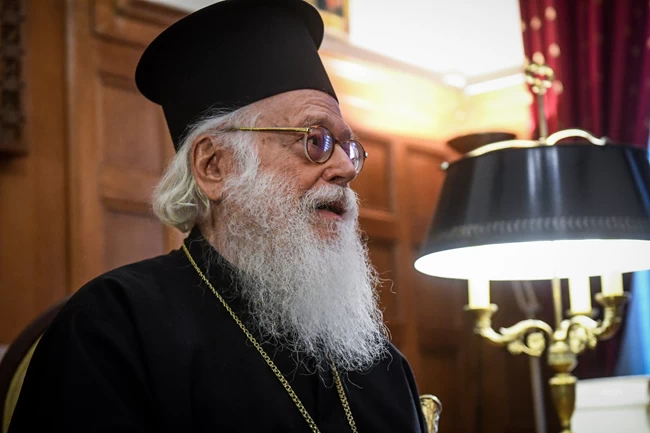 Αρχιεπίσκοπος Αναστάσιος: Το "ευχαριστώ" σε γιατρούς και νοσηλευτές μετά την περιπέτεια του κορονοϊού