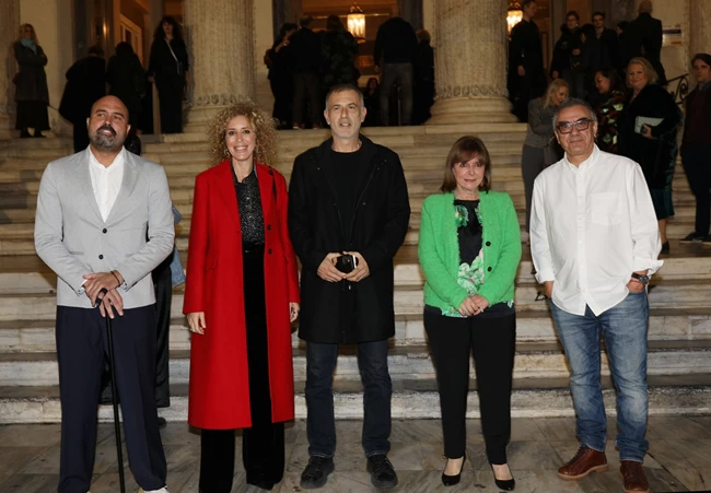 παρασταση δημοτικο θεατρο