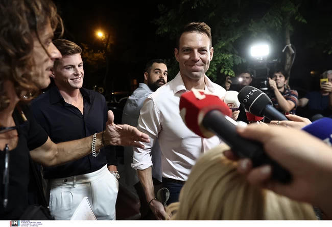 ΣΤΕΦΑΝΟΣ ΚΑΣΣΕΛΑΚΗΣ