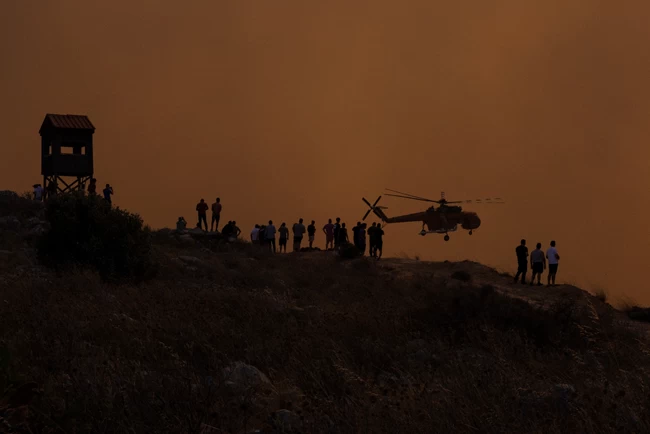 ΦΩΤΙΑ ΔΥΤΙΚΗ ΑΤΤΙΚΗ