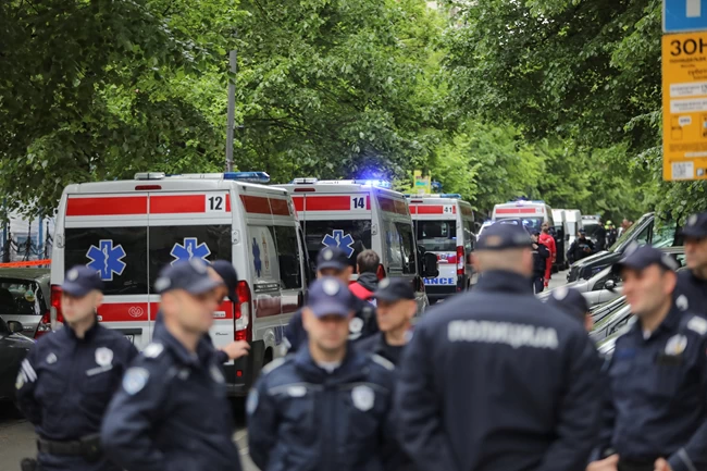 Μακελειό σε σχολείο στο Βελιγράδι: 14χρονος σκότωσε 9 ανθρώπους, ανάμεσά τους 8 παιδιά- Γιος γνωστού γιατρού [εικόνες - βίντεο]