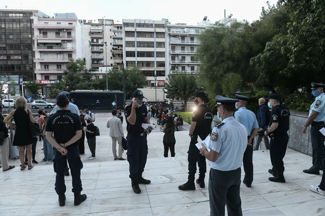 ΕΦΕΤΕΙΟ - ΧΡΥΣΗ ΑΥΓΗ