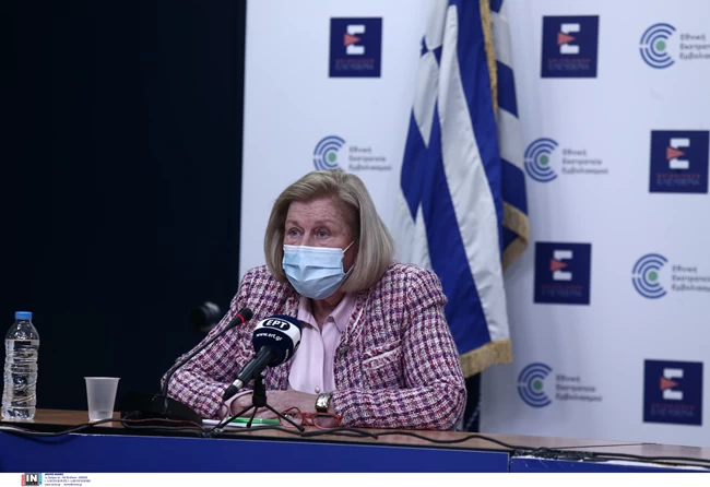 Κορονοϊός : Ξεκινούν οι εμβολιασμοί με Johnson & Johnson - Τη Μ. Πέμπτη ανοίγουν τα ραντεβού για τους 40-44 με AstraZeneca