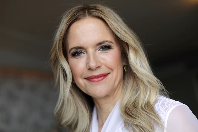 kelly preston