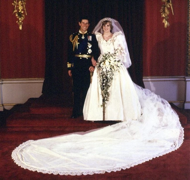 princess_diana_wedding_dress