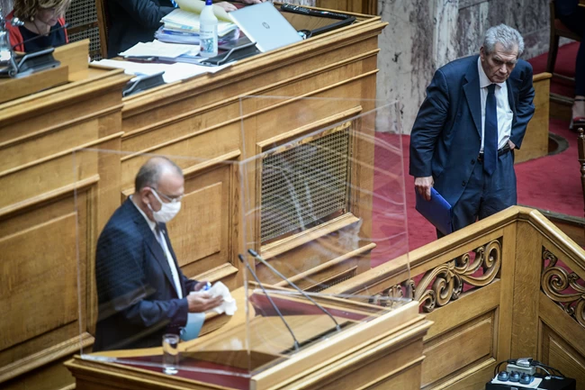 Παπαγγελόπουλος Βουλή