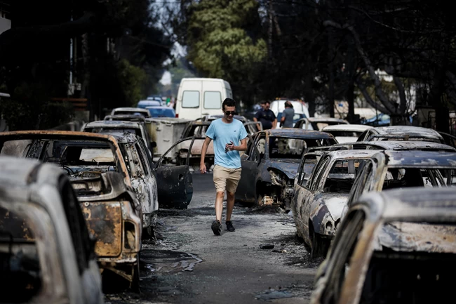 Δίκη για το Μάτι: Ανατριχίλα από τις καταθέσεις - "Μου τηλεφώνησε η νύφη μου και μου είπε το Εβιτάκι βρέθηκε νεκρό"
