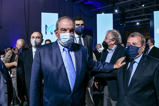 ΚΑΡΑΜΑΝΛΗΣ ΓΡΑΒΑΤΑ
