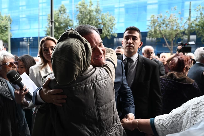 ΑΔΩΝΙΣ ΣΥΝΤΑΞΙΟΥΧΟΙ