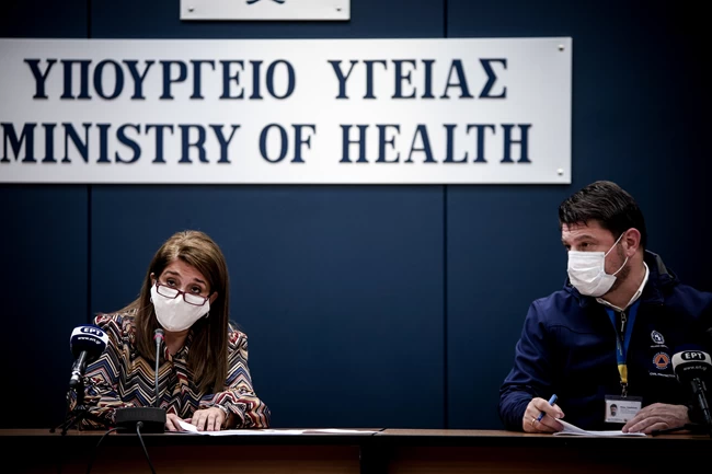 Κορονοϊός: 12.500 τα ενεργά κρούσματα σε όλη τη χώρα, τα μισά στην Κεντρική Μακεδονία