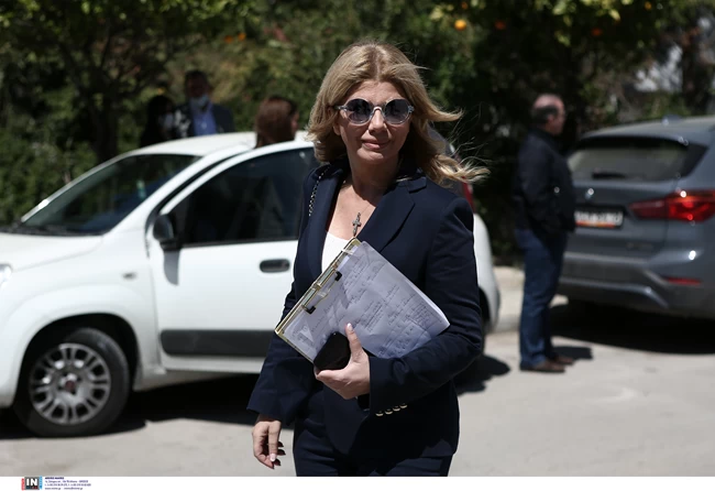 καραιβαζ κουτσελινη