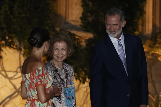QUEEN LETIZIA