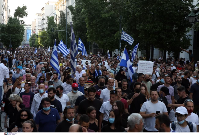 Ομπρέλα προστασίας σε εκπαιδευτικούς και γιατρούς από ψεκασμένους -... | Ελλάδα Ειδήσεις