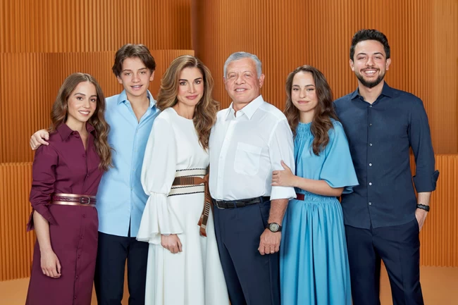 QUEEN RANIA