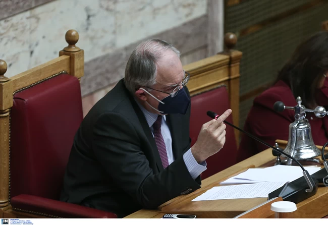 Χαμός στη Βουλή: Εξαλλοι στο ΚΙΝΑΛ με τον Τασούλα - Δεν δίνει αίθουσα για να μιλήσει ο Ανδρουλάκης την Κυριακή