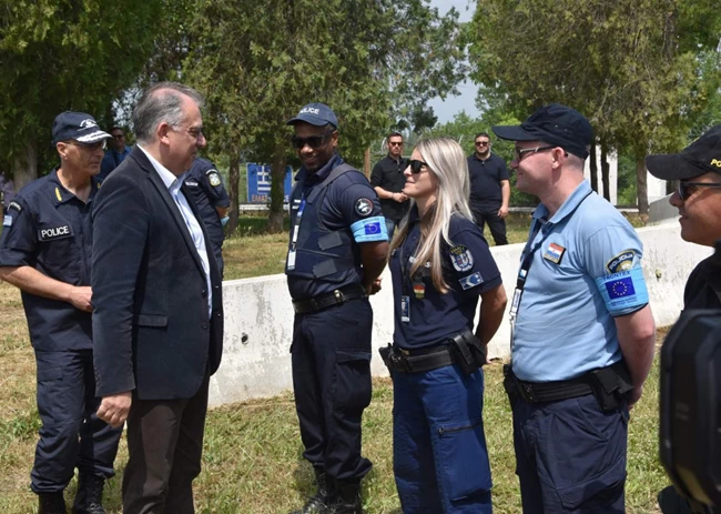 θεοδωρικάκος