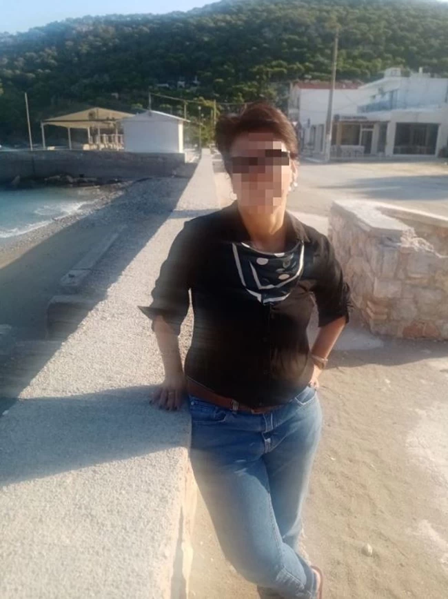 ΣΑΛΑΜΙΝΑ ΓΥΝΑΙΚΟΚΤΟΝΙΑ