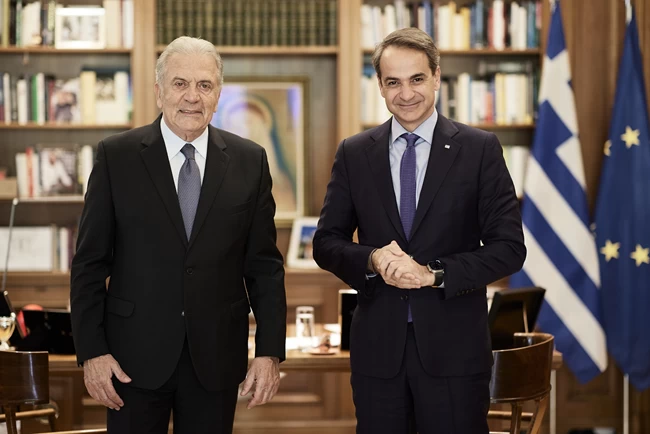 Αβραμόπουλος: "Ενωμένοι, να σηκώσουμε τον τόπο μας και την Ηλεία μας ψηλά" - Προτεραιότητα τουρισμός, αγροτιά