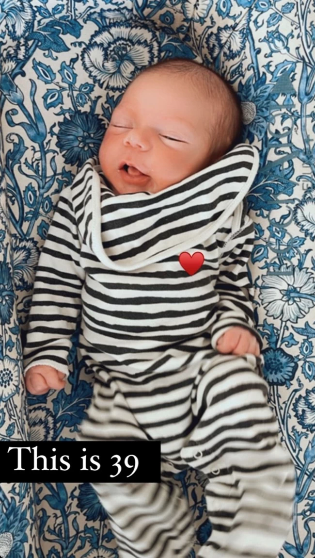 Baby boom: Γέννησε η Μαίρη Κατράντζου - Η πρώτη φωτογραφία του μωρού της