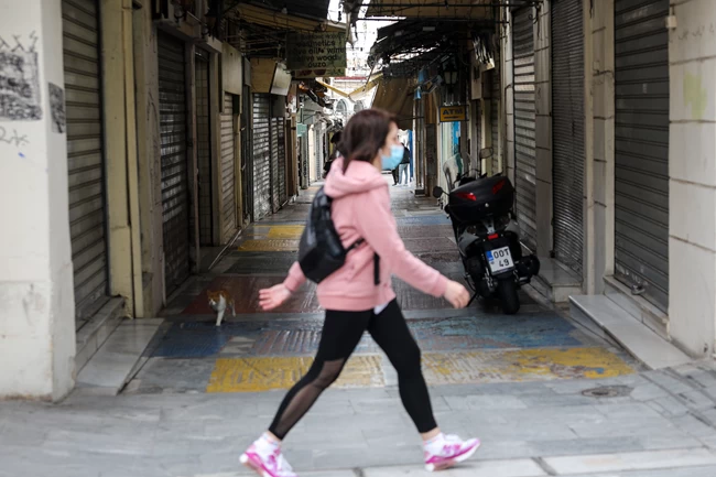 ΥΠΟΙΚ: Οι επιχειρήσεις που παραμένουν κλειστές έως 11/1 δεν θα πληρώσουν ενοίκιο τον Ιανουάριο