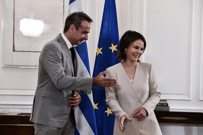 Αναλένα Μπέρμποκ Μαξίμου
