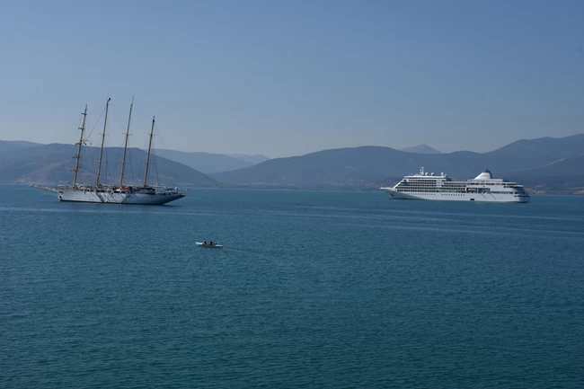 Κορονοϊός: Ανατροπή με το "Mein Schiff 6" - Αρνητικά τα 6 από τα 12 επαναληπτικά τεστ στο κρουαζιερόπλοιο