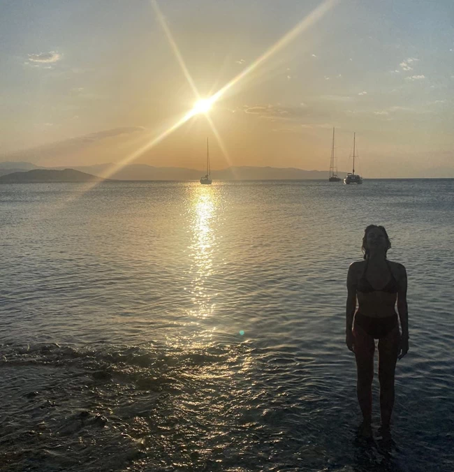 ΠΑΠΟΥΤΣΑΚΗ