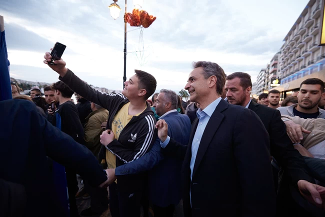 Εκλογές 25ης Ιουνίου: Ο φόβος του Μητσοτάκη, η ελπίδα του ΠΑΣΟΚ και ο κίνδυνος για τον Τσίπρα
