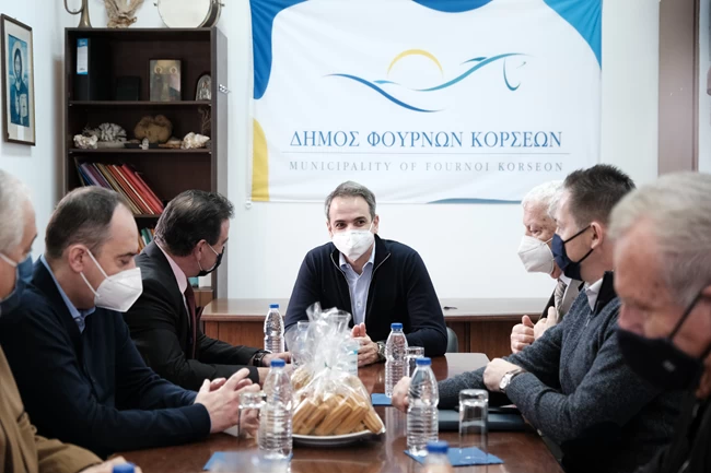 Μητσοτάκης: Οριζόντιος εμβολιασμός στα μικρά και ακριτικά νησιά για όσους το επιθυμούν
