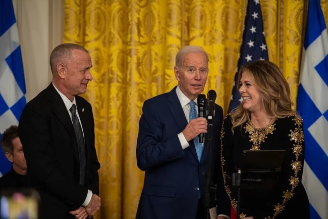 Μπάιντεν Τομ Χανκς Ρίτα Γουίλσον