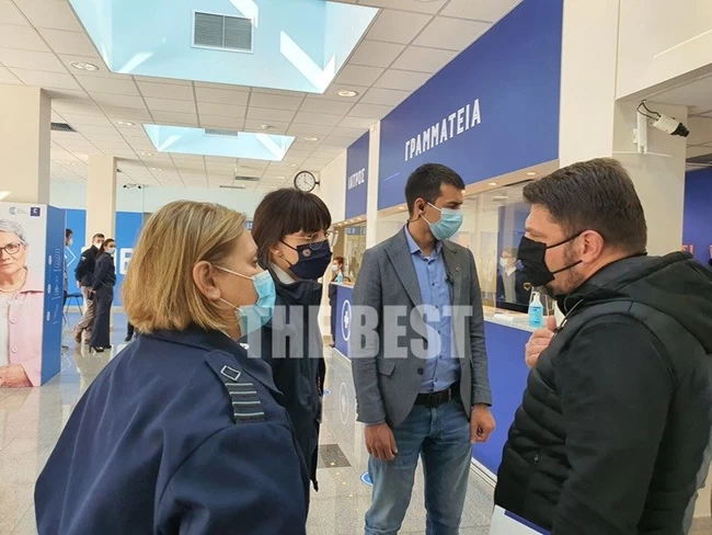 Την Πέμπτη "ανοίγει" το mega εμβολιαστικό στην Πάτρα - "Η προσπάθεια που γίνεται είναι τεράστια", λέει ο Ν. Χαρδαλιάς