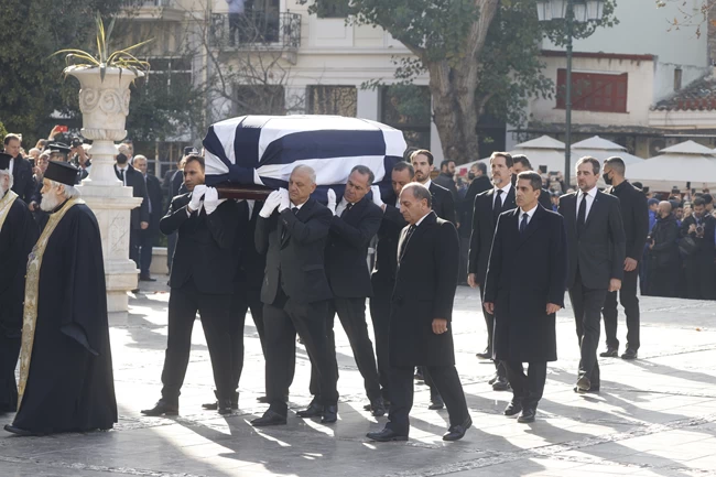 κηδεια τεωσ