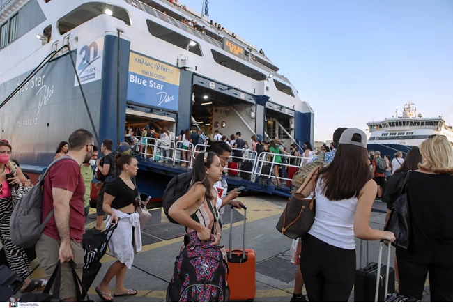 ΛΙΜΑΝΙ ΠΕΙΡΑΙΑ