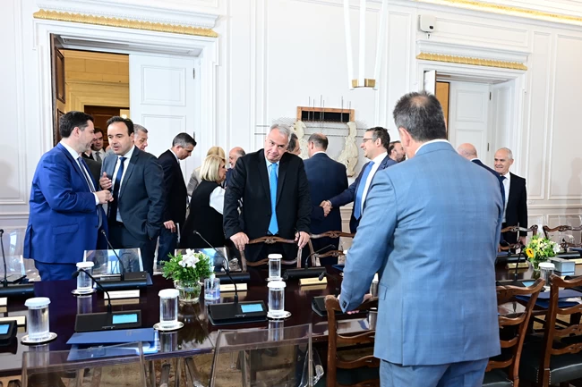ΥΠΟΥΡΓΙΚΟ ΣΥΜΒΟΥΛΙΟ