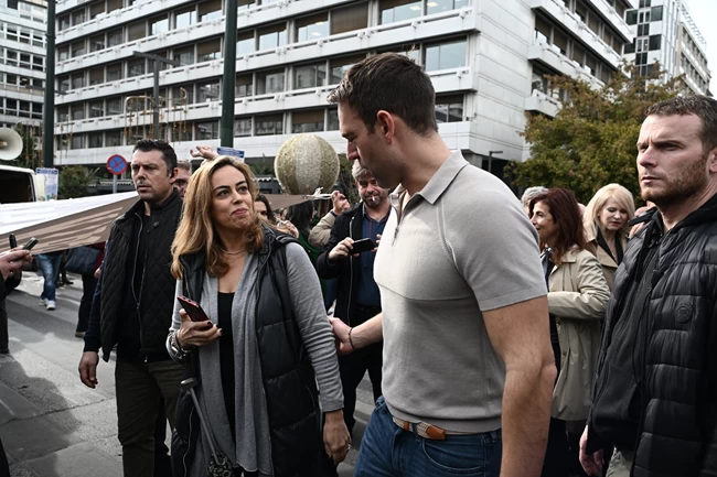 ΚΑΣΣΕΛΑΚΗΣ ΠΟΡΕΙΑ