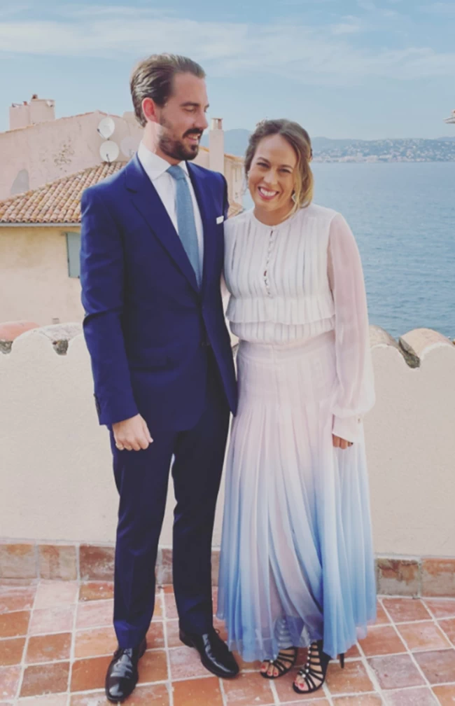 Νίνα Φλορ