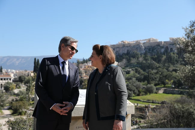 ΜΠΛΙΝΚΕΝ ΜΕΝΔΩΝΗ