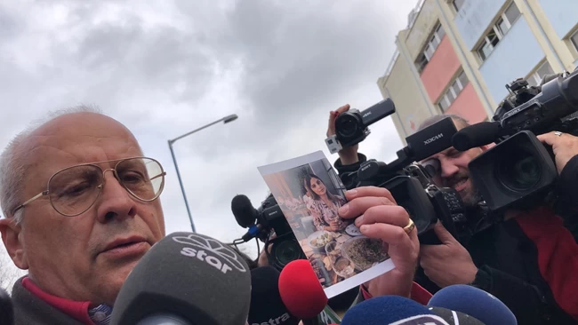 ΤΡΕΝΑ ΤΕΜΠΗ