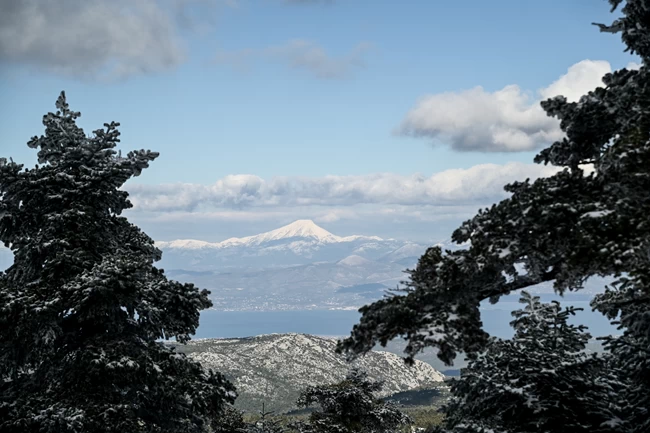 ΧΙΟΝΙΑ ΠΑΡΝΗΘΑ