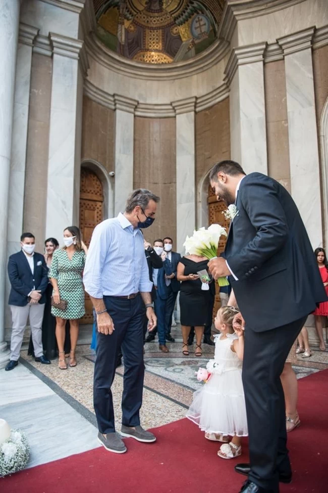 marinakis_gamos