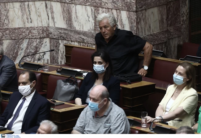 ΠΑΠΑΧΡΙΣΤΟΠΟΥΛΟΣ ΧΩΡΙΣ ΜΑΣΚΑ